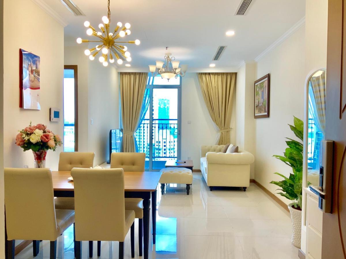 Luxhomes Saigon - Vinhomes Central Park Хошимин Екстериор снимка