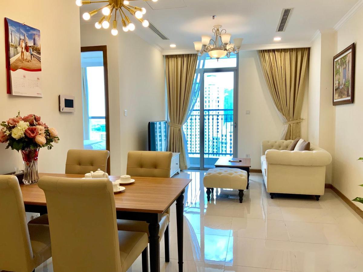 Luxhomes Saigon - Vinhomes Central Park Хошимин Екстериор снимка