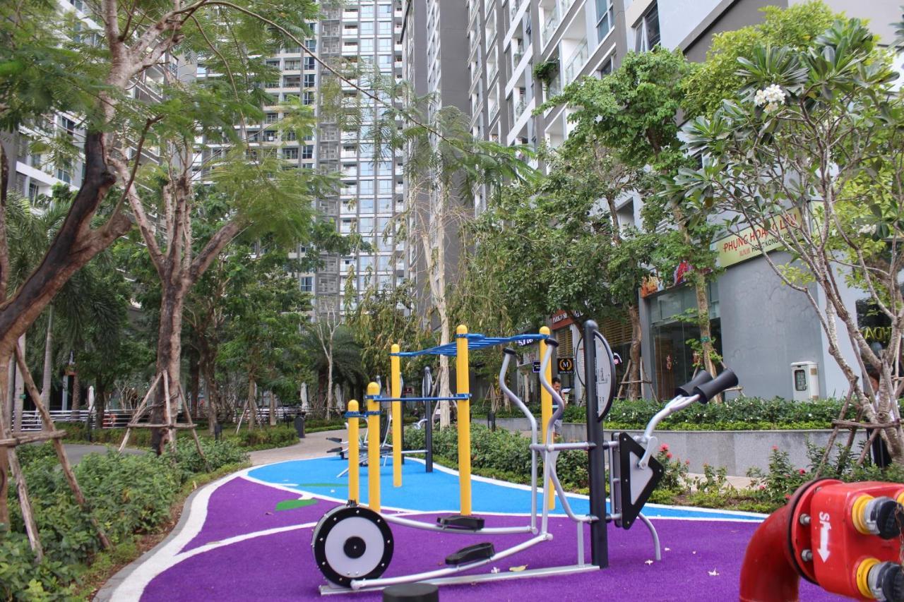 Luxhomes Saigon - Vinhomes Central Park Хошимин Екстериор снимка