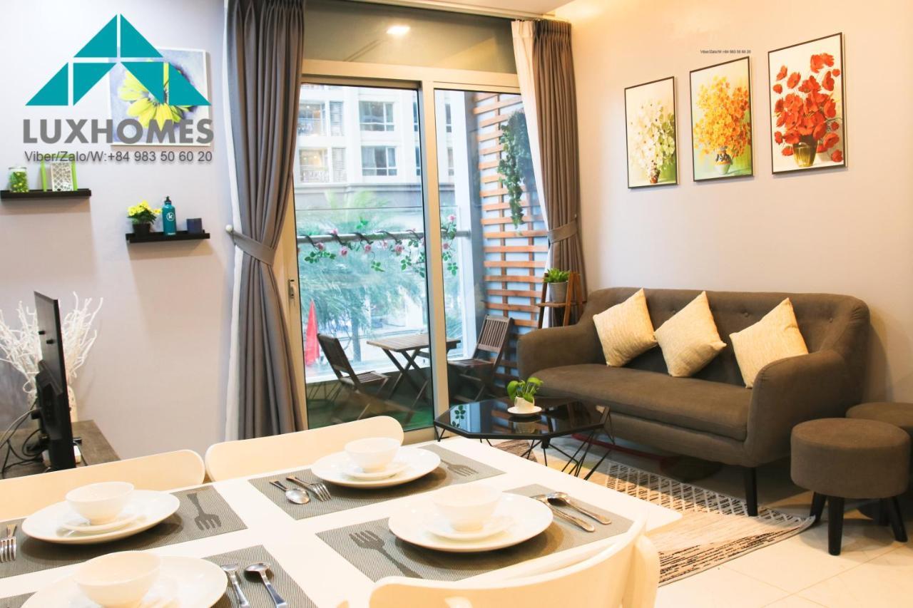 Luxhomes Saigon - Vinhomes Central Park Хошимин Екстериор снимка
