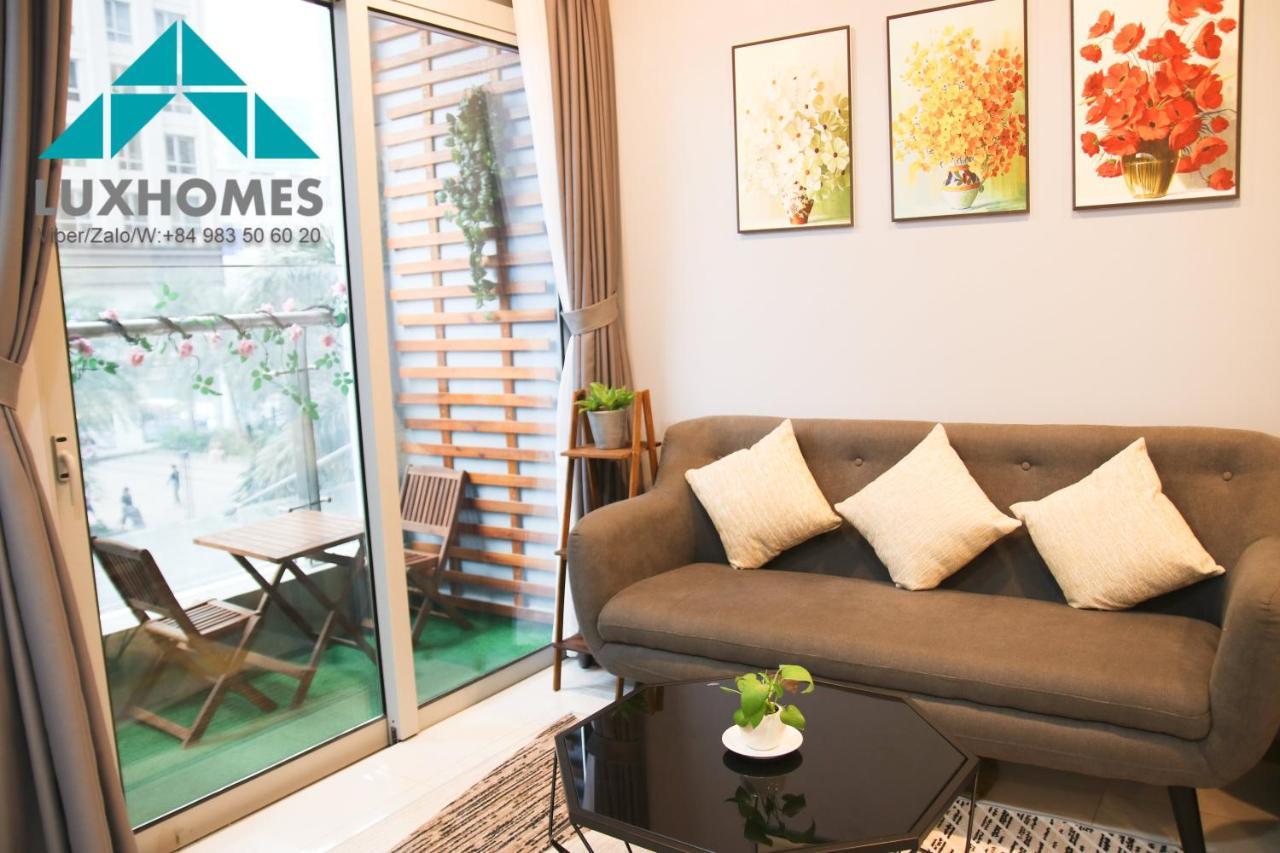 Luxhomes Saigon - Vinhomes Central Park Хошимин Екстериор снимка