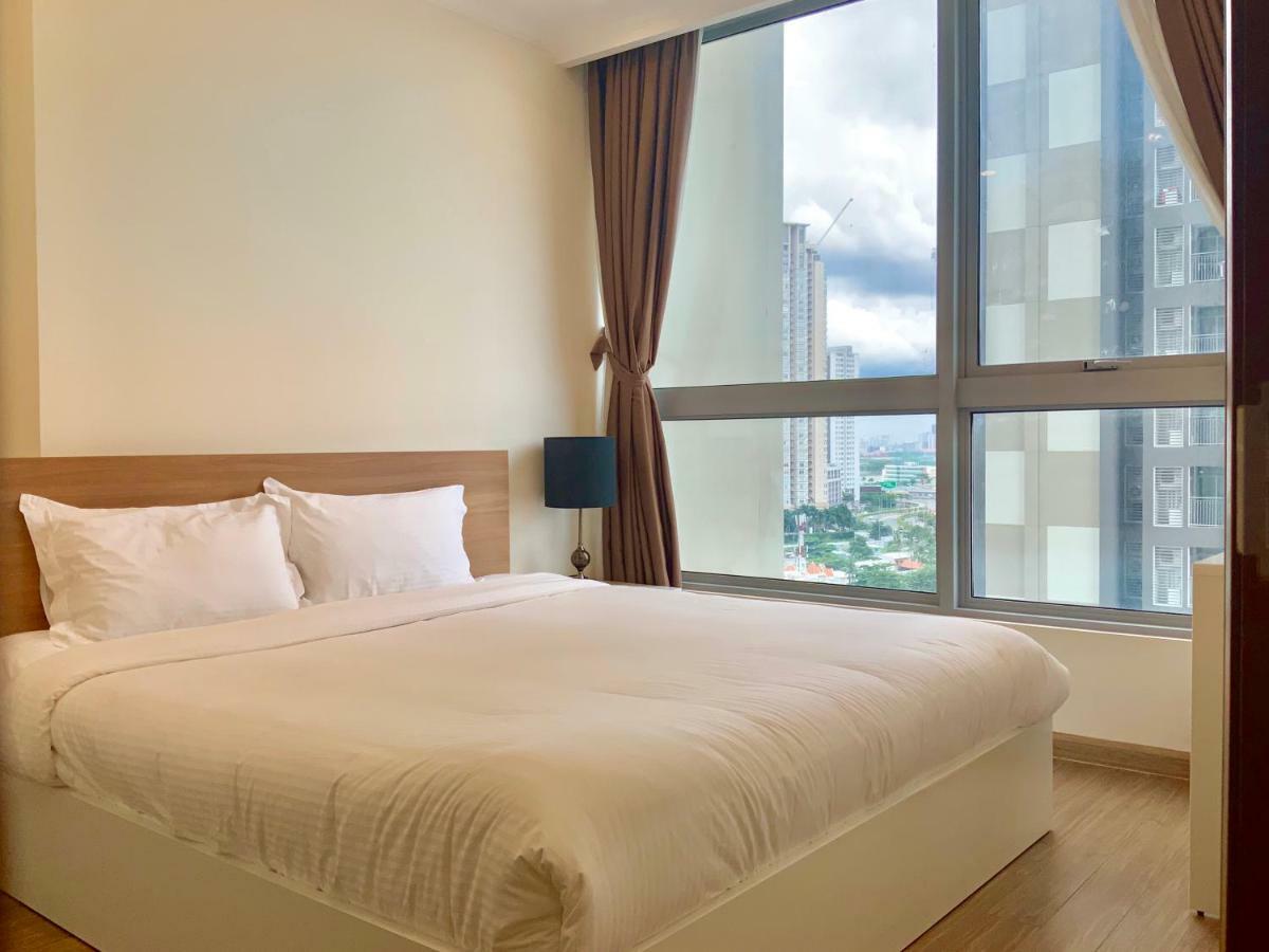 Luxhomes Saigon - Vinhomes Central Park Хошимин Екстериор снимка