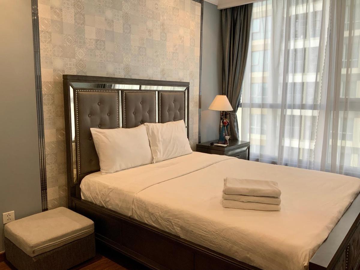 Luxhomes Saigon - Vinhomes Central Park Хошимин Екстериор снимка