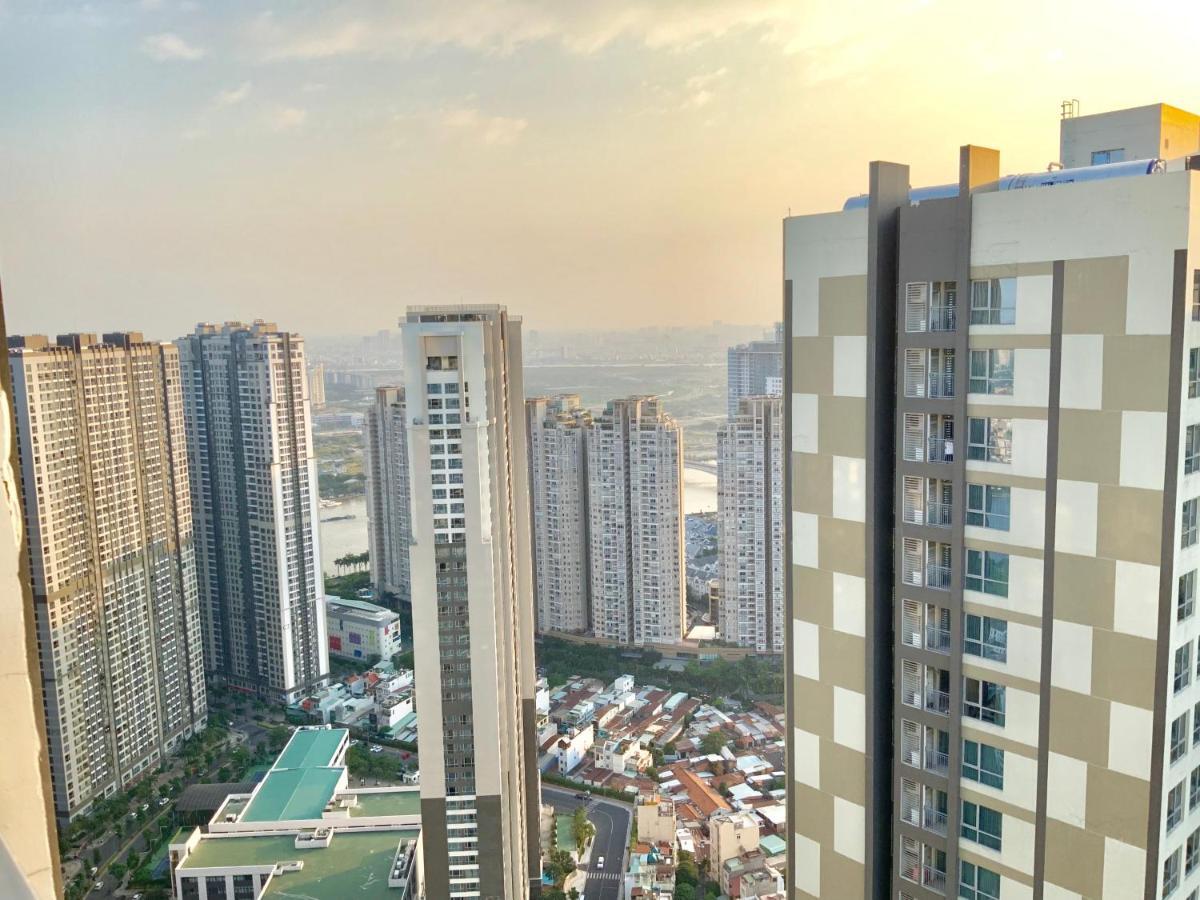 Luxhomes Saigon - Vinhomes Central Park Хошимин Екстериор снимка